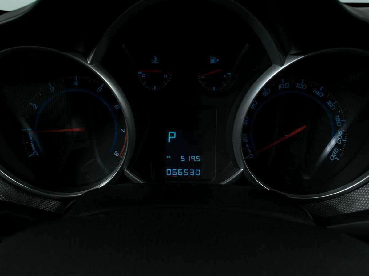 Купить Chevrolet Cruze, 2013, 66 999 км.. Фото: #9