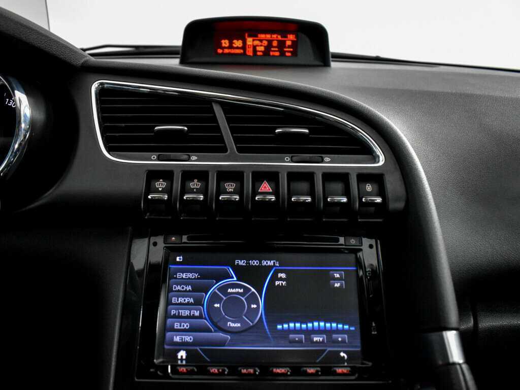 Купить Peugeot 3008, 2014, 143 267 км.. Фото: #13