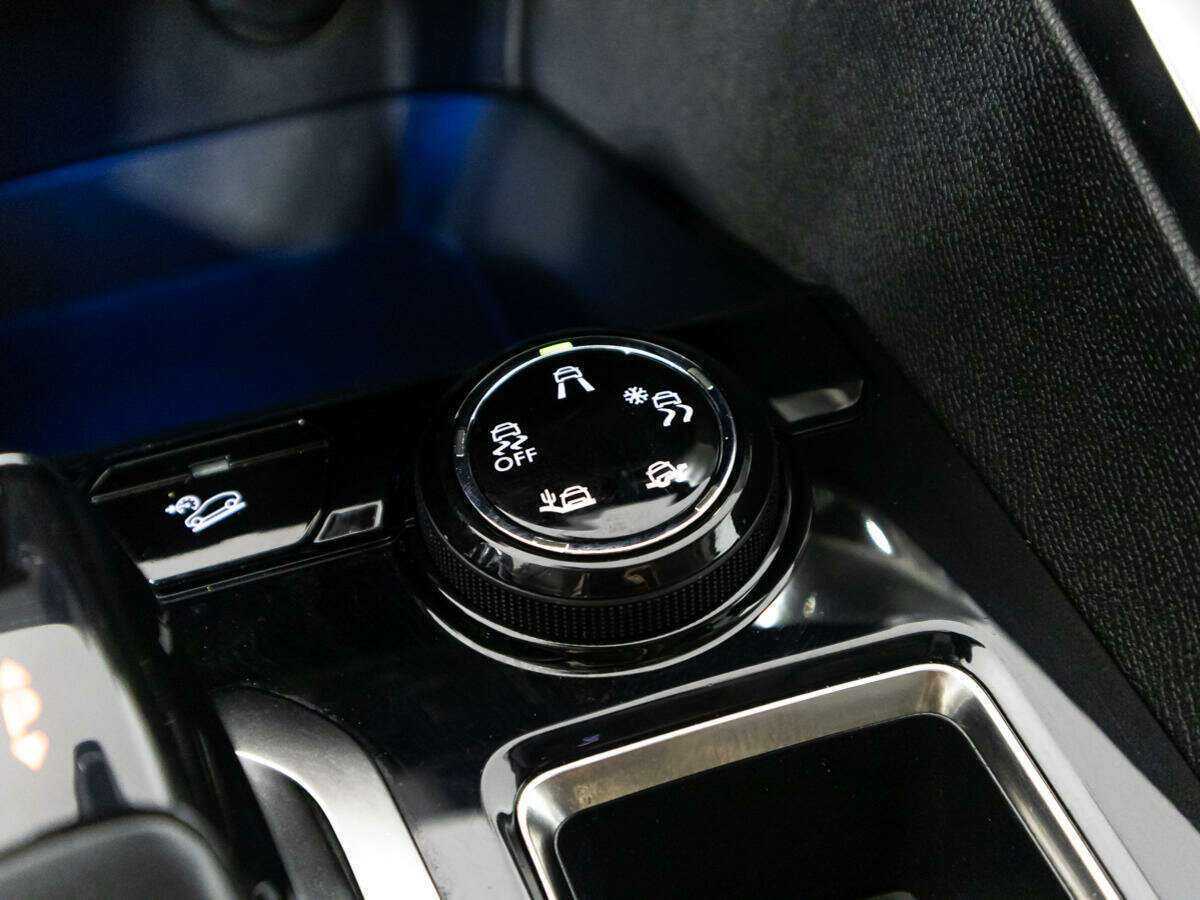 Купить Peugeot 3008, 2018, 108 934 км.. Фото: #16