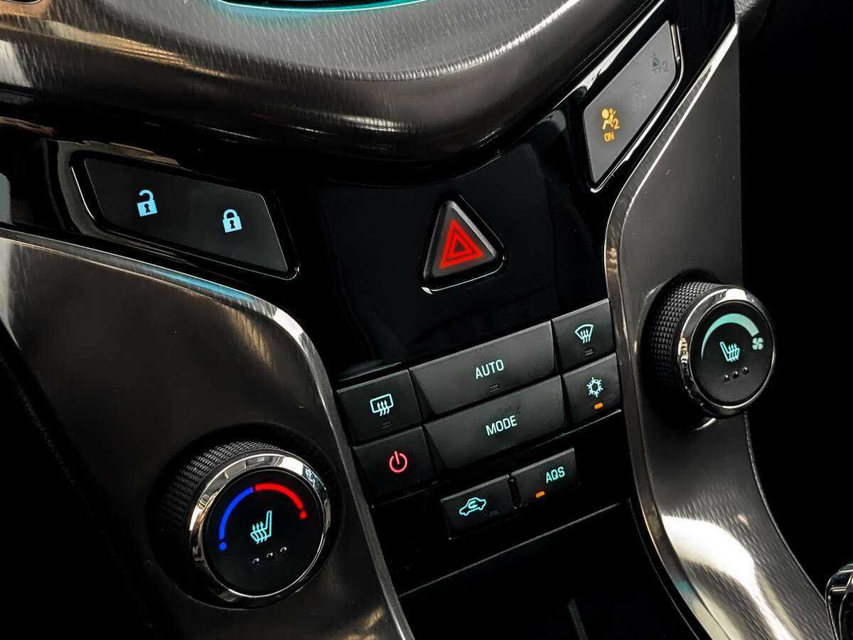 Купить Chevrolet Cruze, 2014, 184 795 км.. Фото: #20