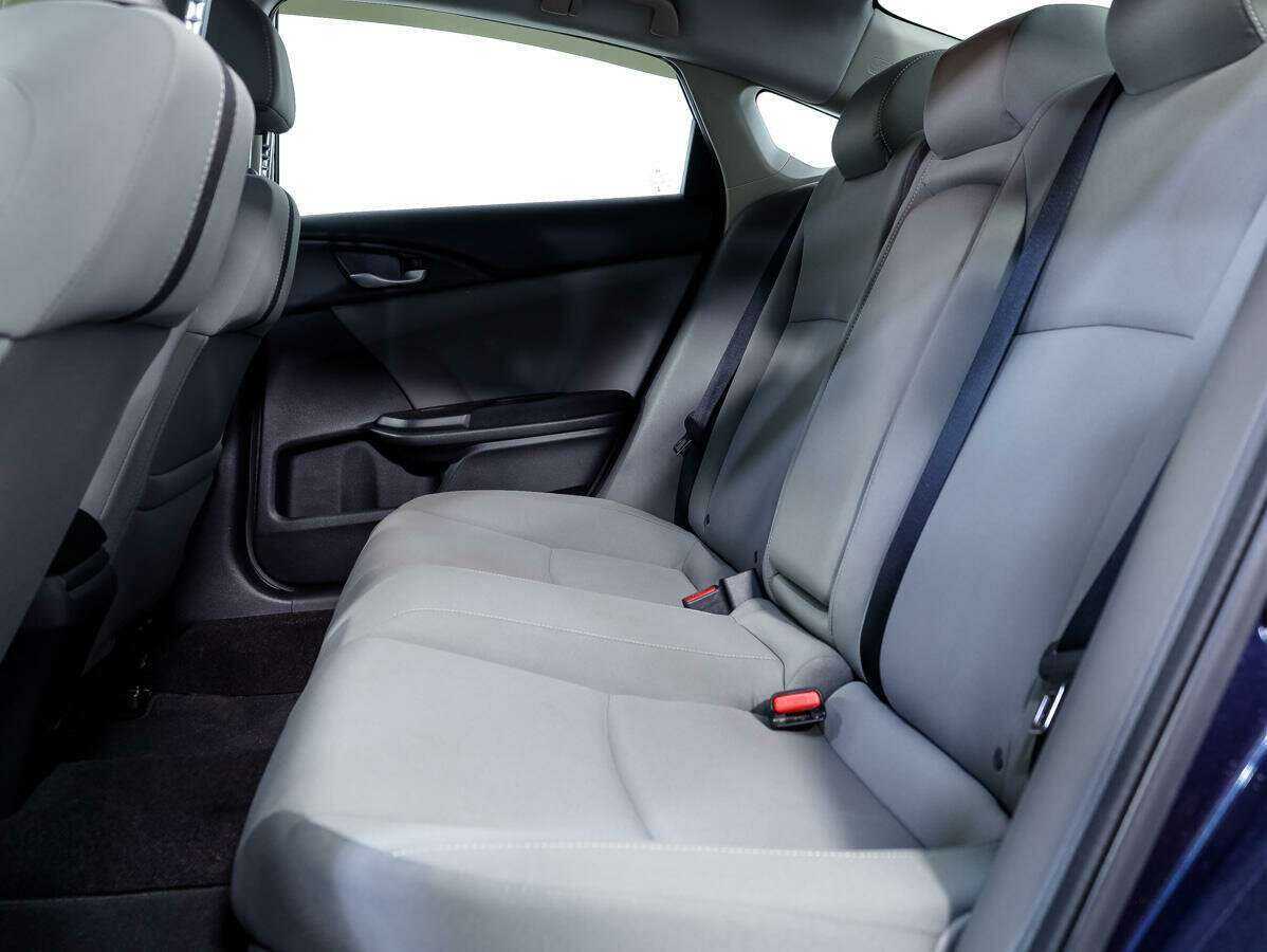 Купить Honda Civic, 2019, 26 064 км.. Фото: #11