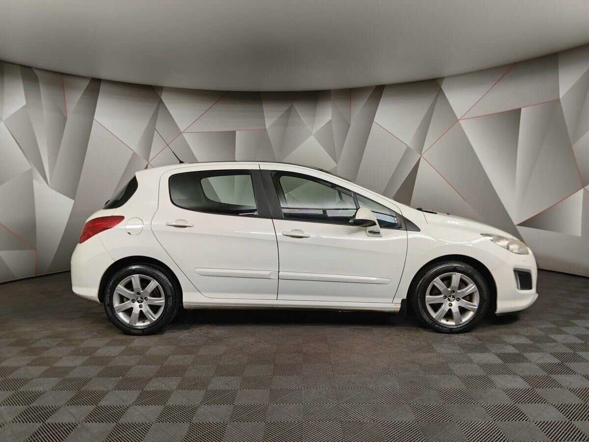 Купить Peugeot 308, 2012, 156 000 км.. Фото: #5