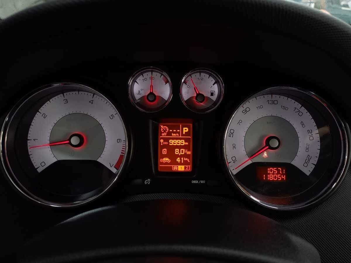 Купить Peugeot 408, 2016, 118 052 км.. Фото: #11