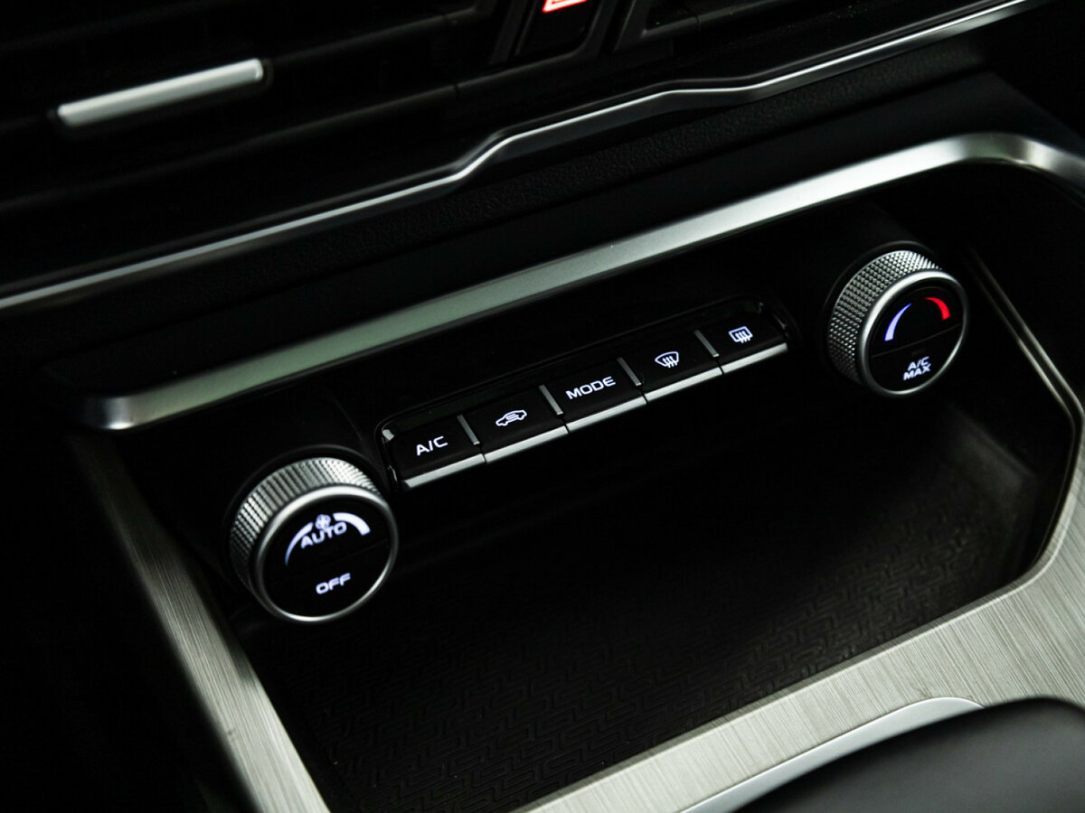 Купить Geely Coolray, 2023, 72 881 км.. Фото: #18