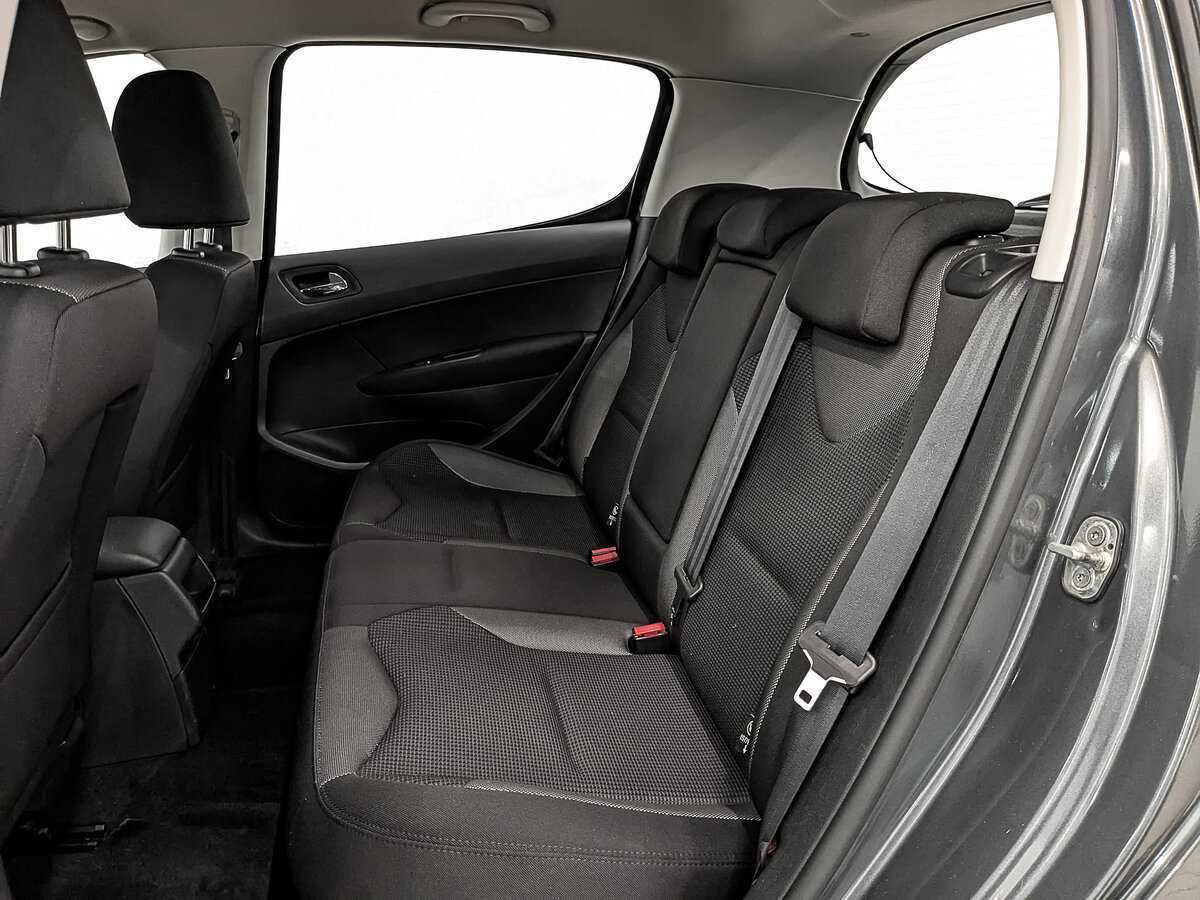 Купить Peugeot 308, 2012, 43 468 км.. Фото: #11