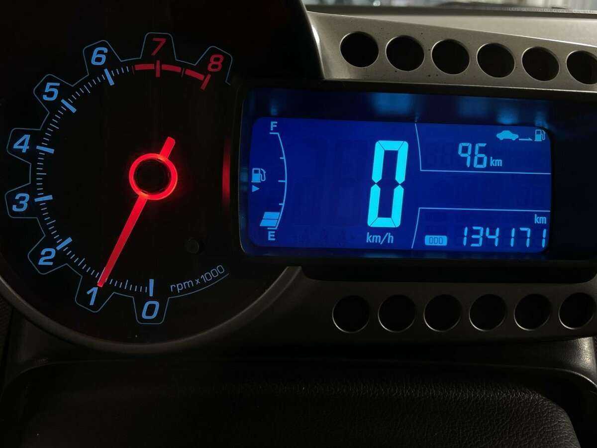 Купить Chevrolet Aveo, 2013, 135 000 км.. Фото: #9