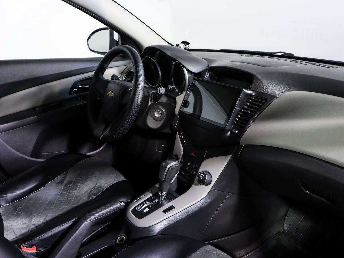 Купить Chevrolet Cruze, 2012, 173 978 км.. Фото: #8