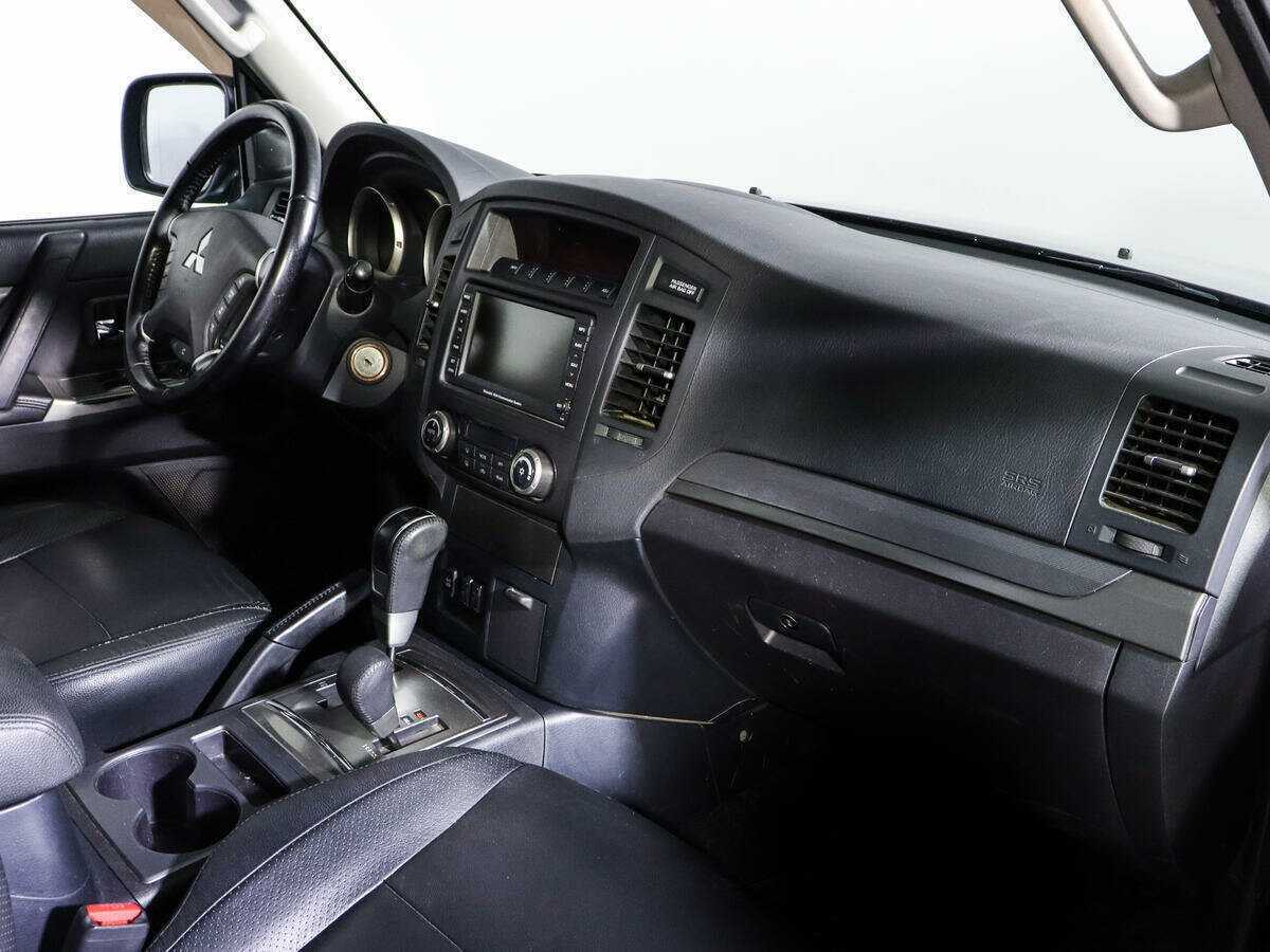 Купить Mitsubishi Pajero, 2012, 191 617 км.. Фото: #6