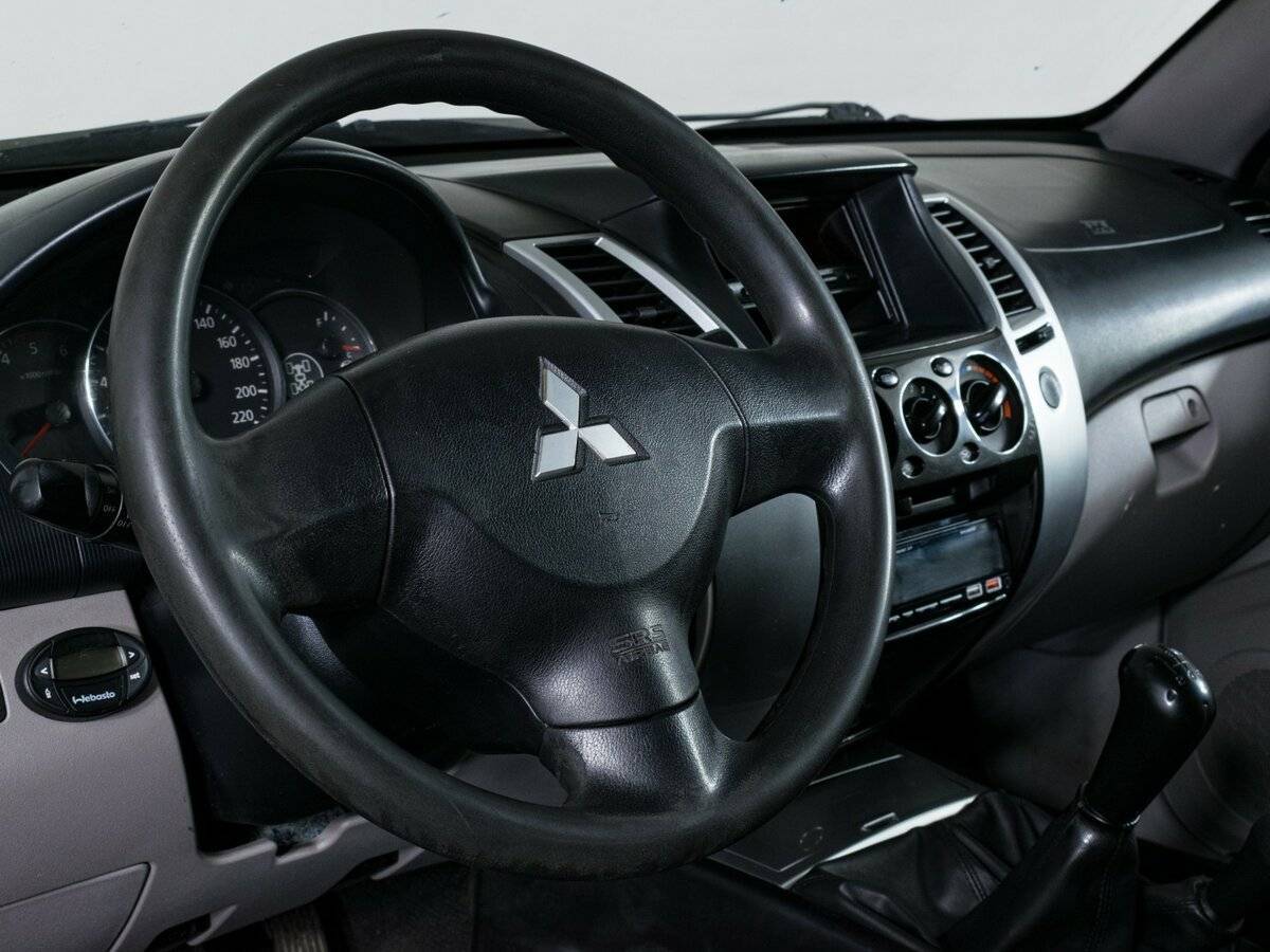 Купить Mitsubishi Pajero Sport, 2012, 561 575 км.. Фото: #13