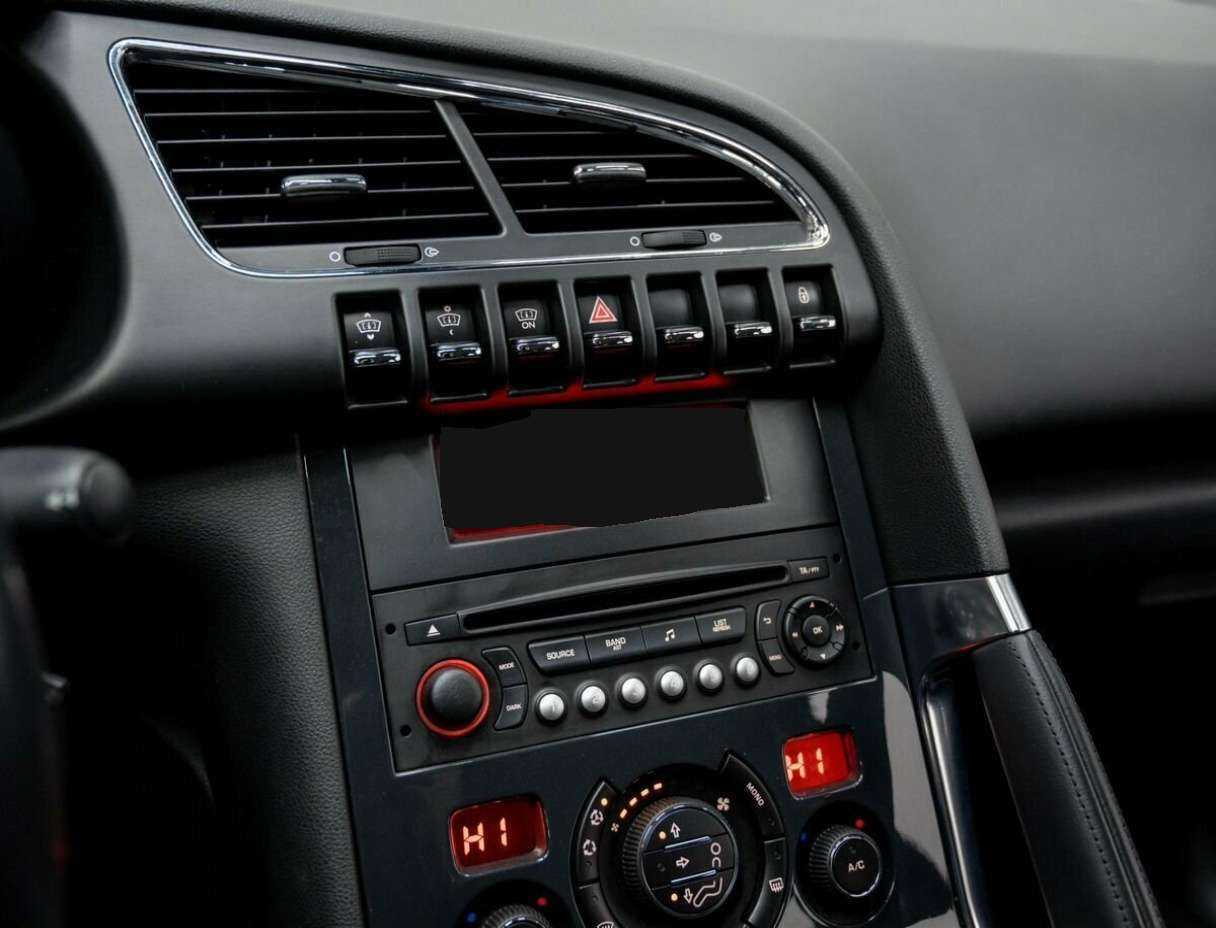 Купить Peugeot 3008, 2014, 239 694 км.. Фото: #19