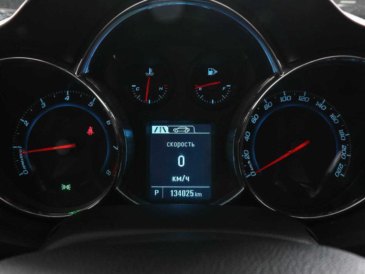 Купить Chevrolet Cruze, 2013, 134 021 км.. Фото: #8