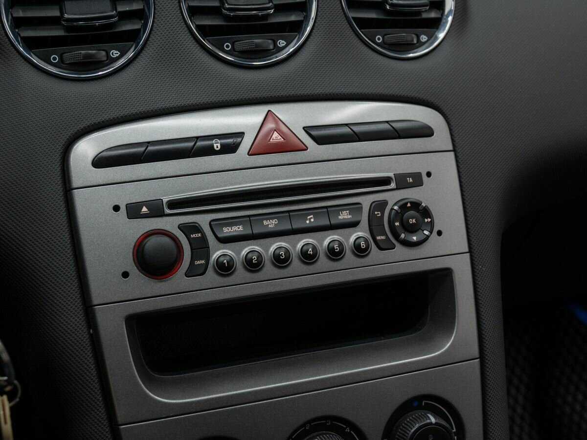 Купить Peugeot 408, 2013, 151 000 км.. Фото: #19