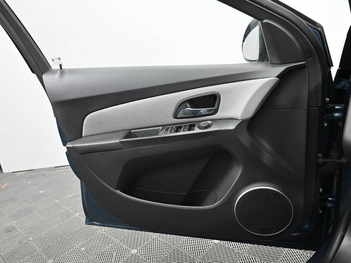 Купить Chevrolet Cruze, 2012, 154 000 км.. Фото: #6