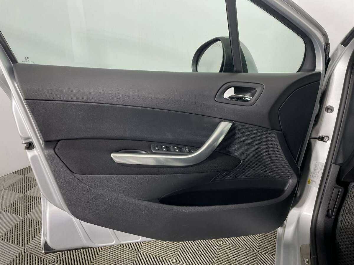 Купить Peugeot 408, 2016, 260 758 км.. Фото: #7