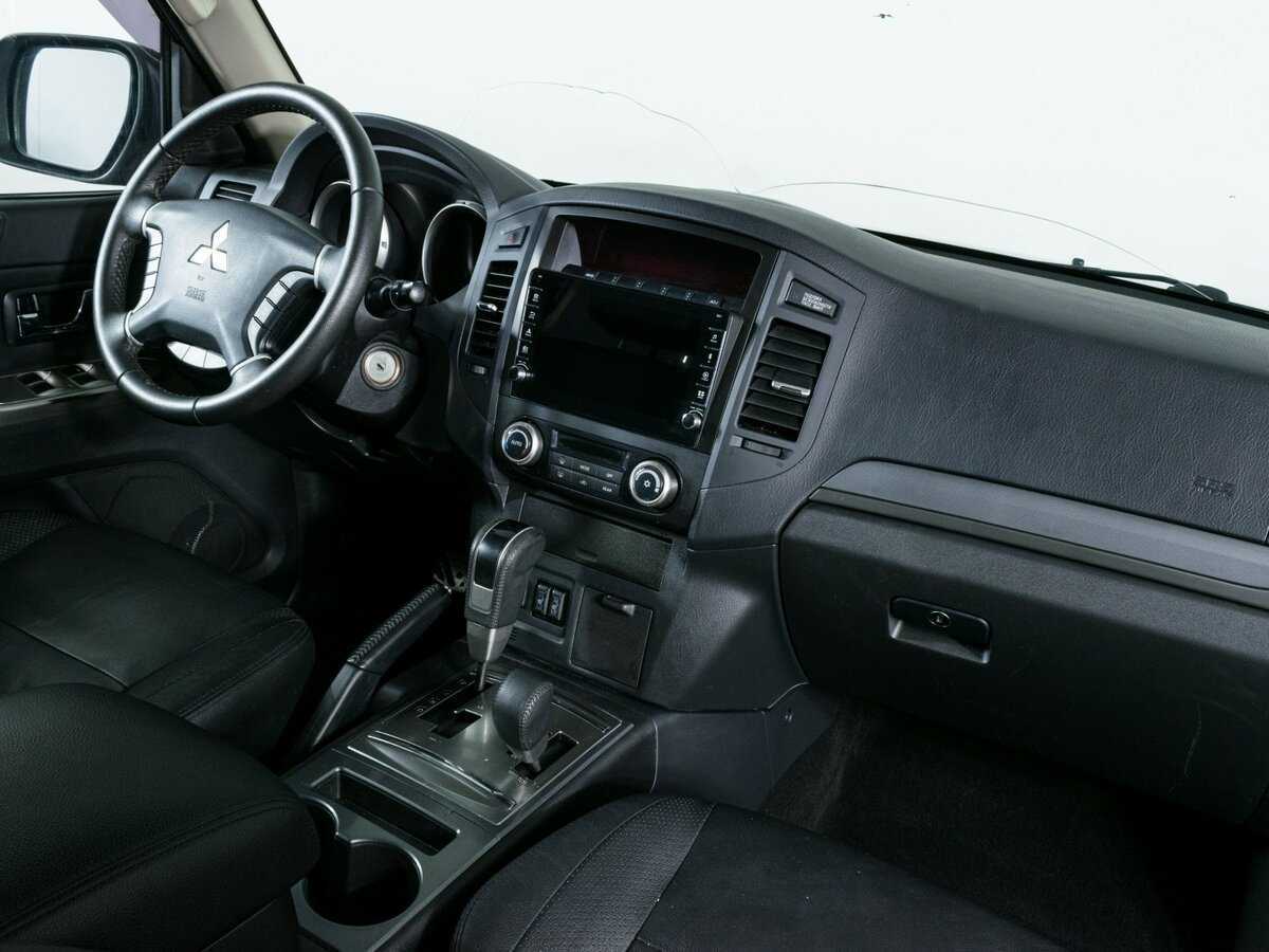 Купить Mitsubishi Pajero, 2013, 189 878 км.. Фото: #6