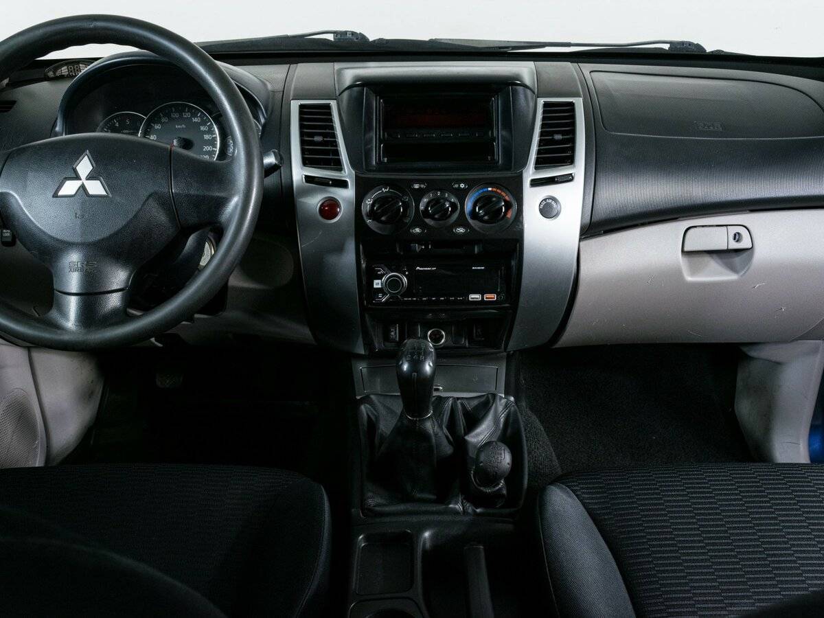 Купить Mitsubishi Pajero Sport, 2012, 561 575 км.. Фото: #10