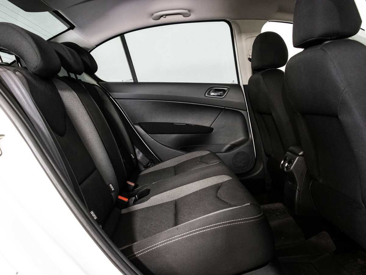 Купить Peugeot 408, 2016, 119 857 км.. Фото: #11