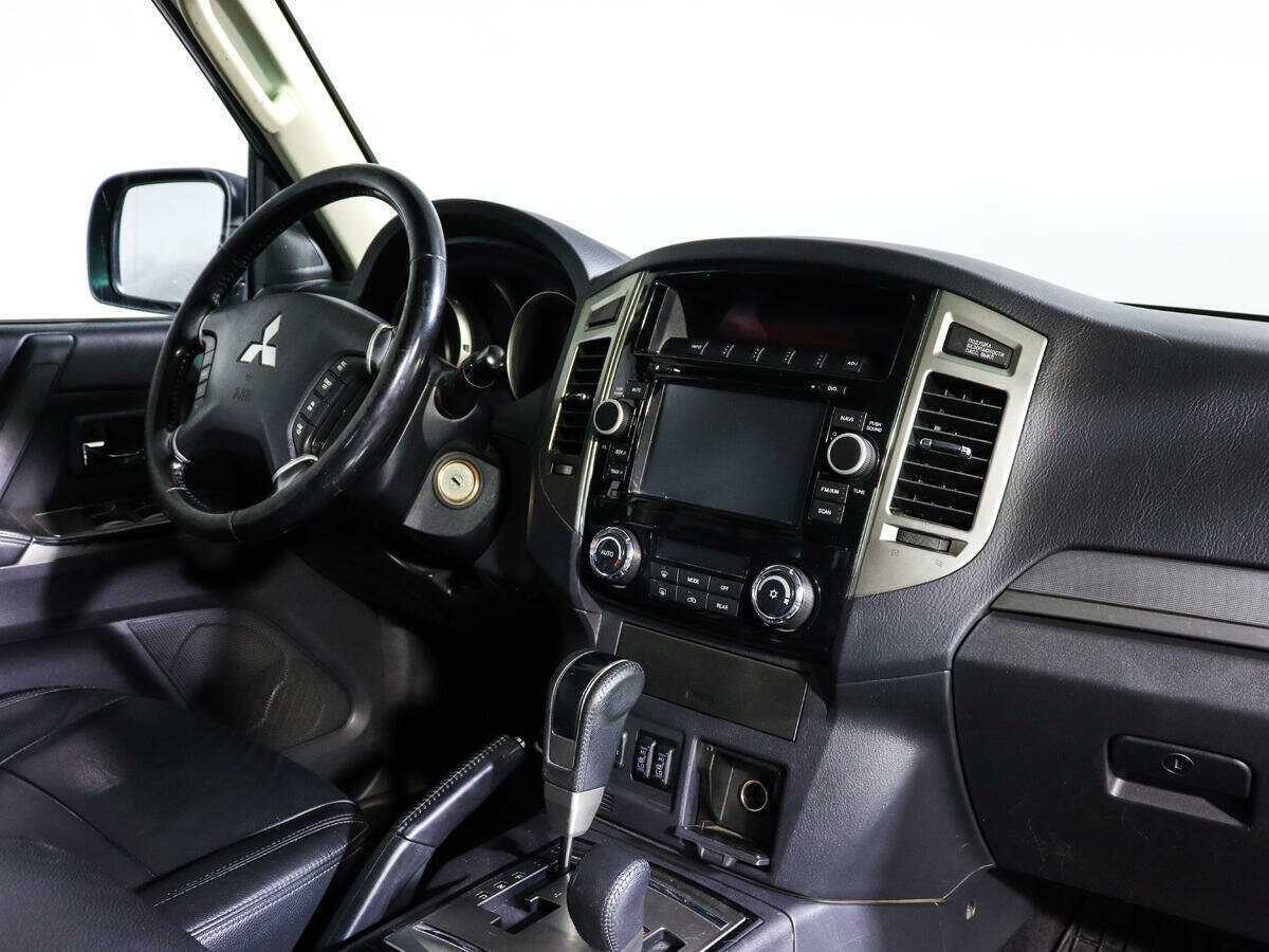Купить Mitsubishi Pajero, 2014, 282 056 км.. Фото: #6