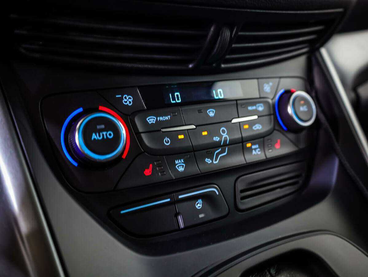 Купить Ford Kuga, 2017, 119 184 км.. Фото: #12