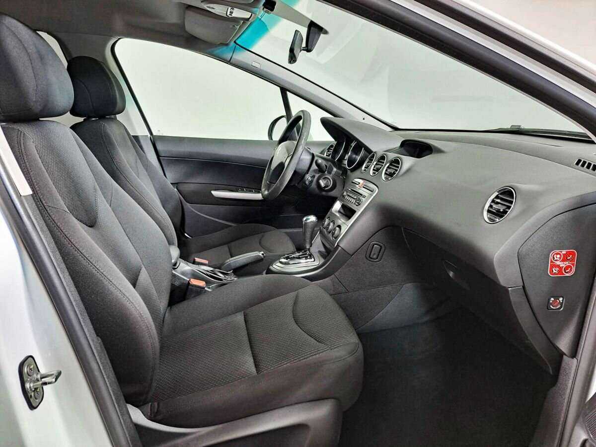 Купить Peugeot 408, 2013, 92 860 км.. Фото: #6