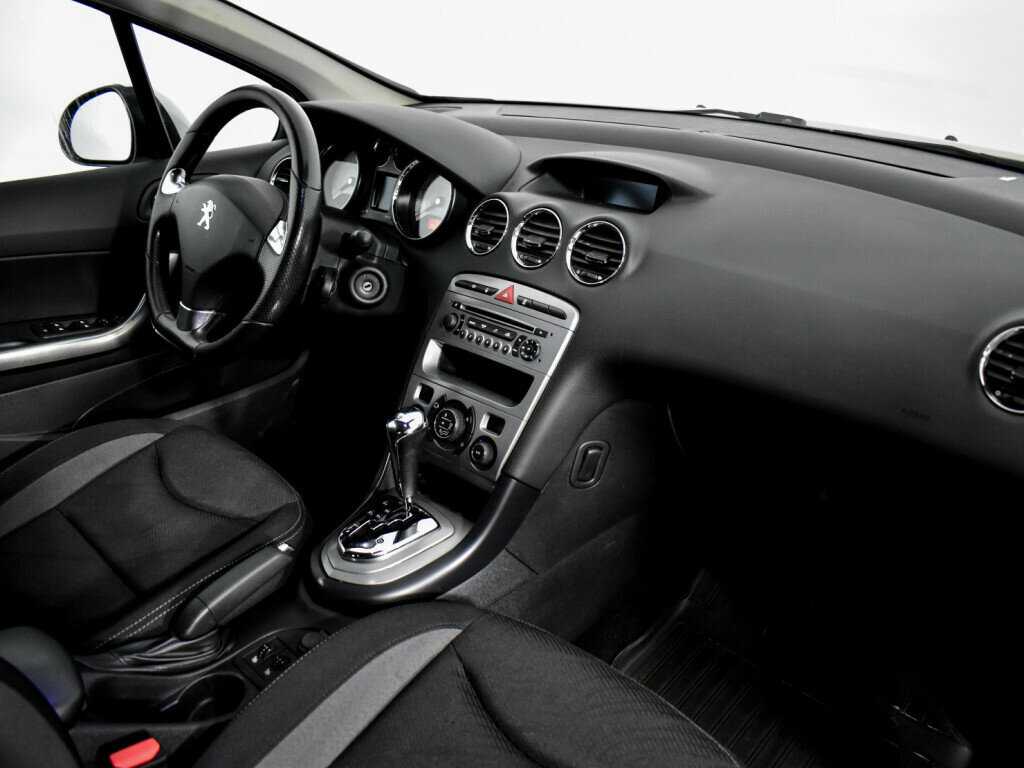 Купить Peugeot 408, 2016, 208 197 км.. Фото: #11