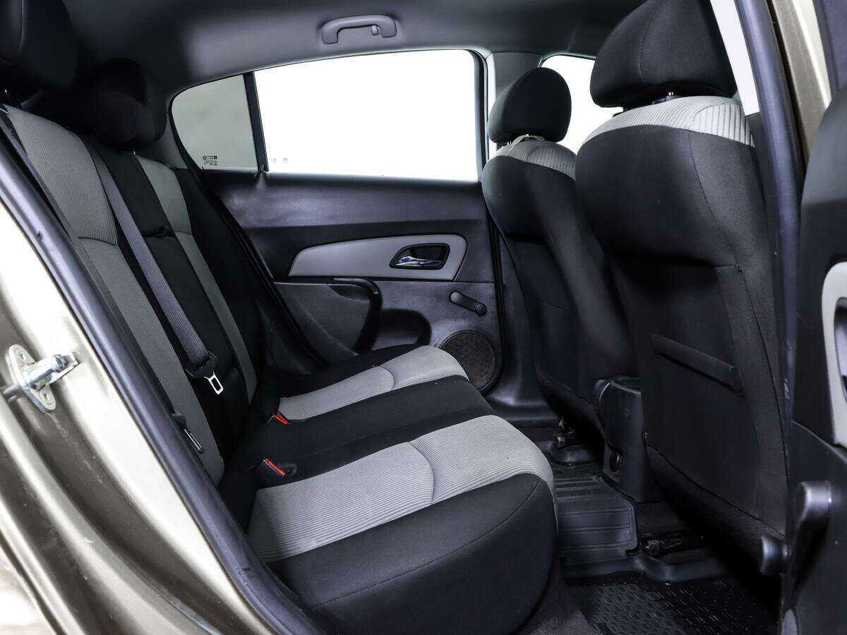 Купить Chevrolet Cruze, 2013, 129 635 км.. Фото: #12
