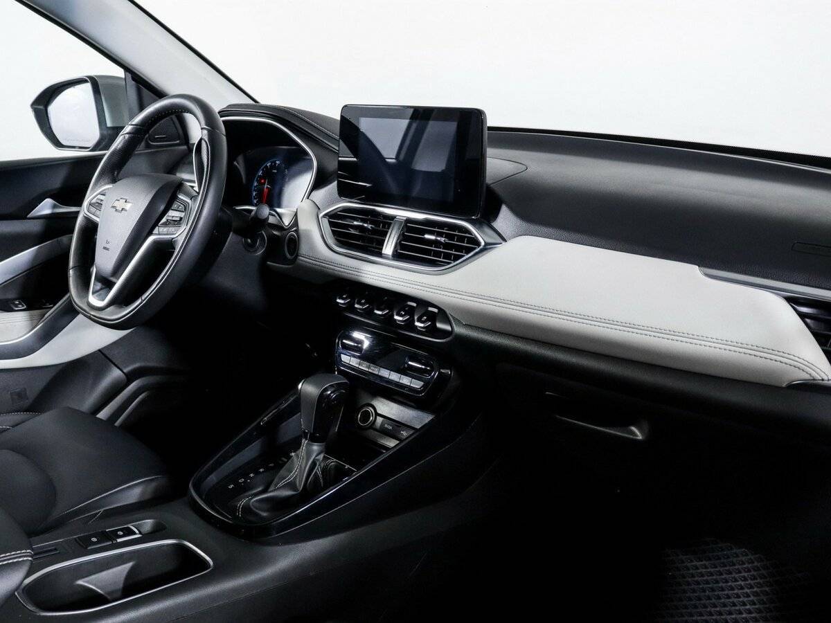 Купить Chevrolet Captiva, 2022, 22 935 км.. Фото: #3