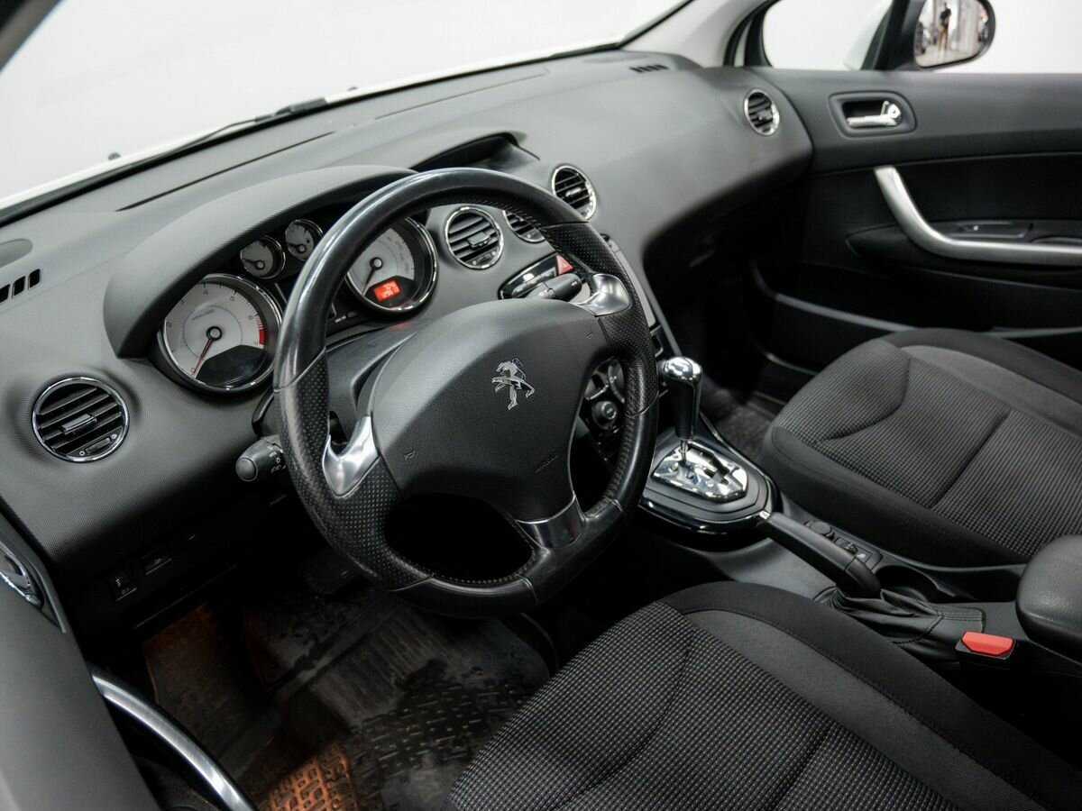 Купить Peugeot 408, 2017, 129 611 км.. Фото: #12