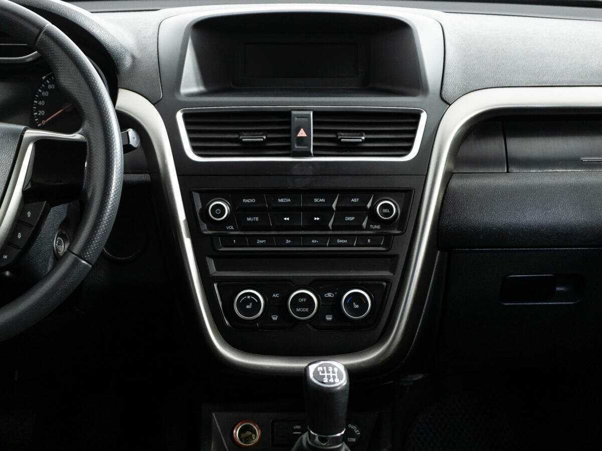 Купить FAW Besturn X80, 2019, 89 514 км.. Фото: #13