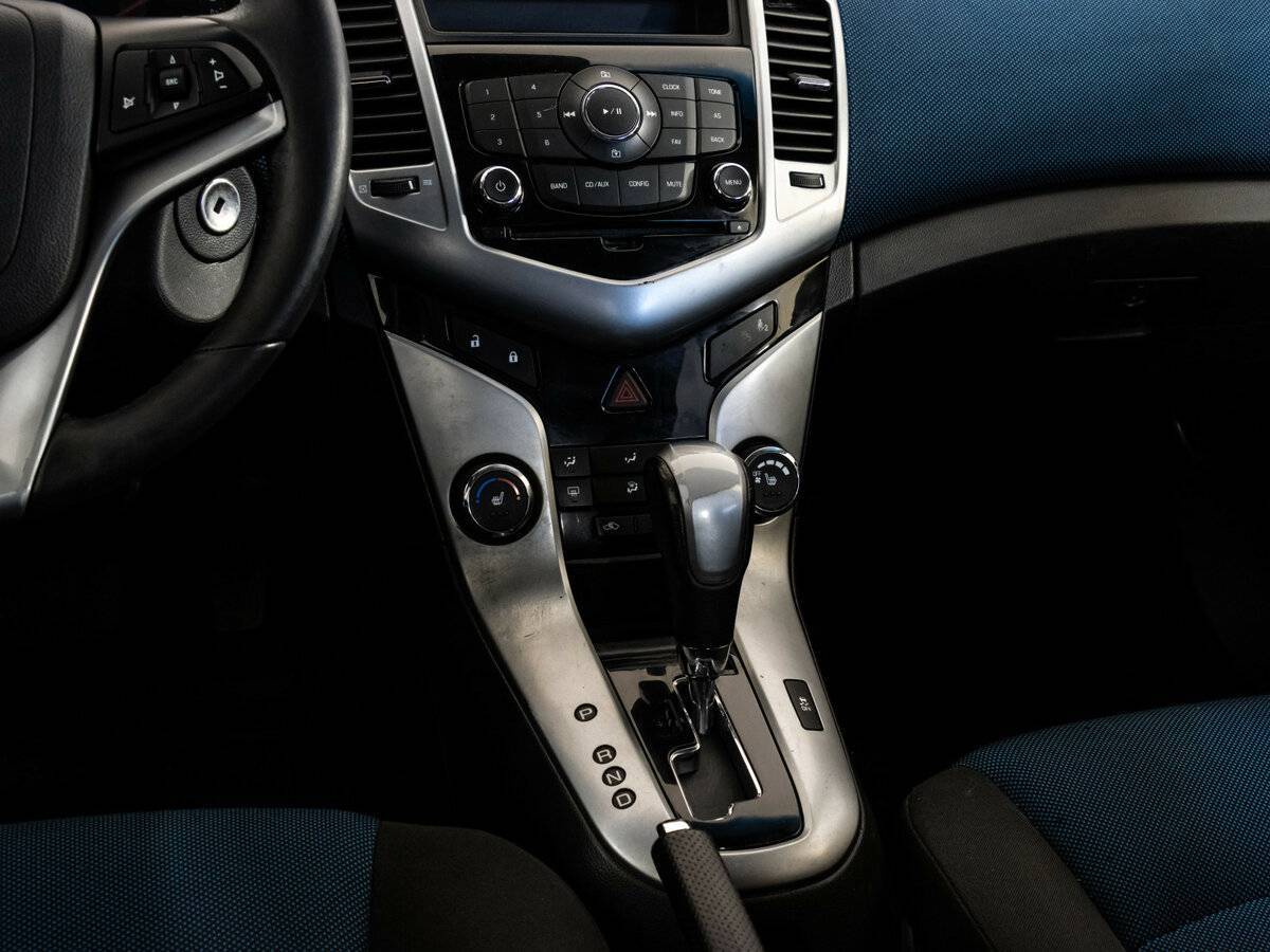 Купить Chevrolet Cruze, 2012, 174 615 км.. Фото: #9
