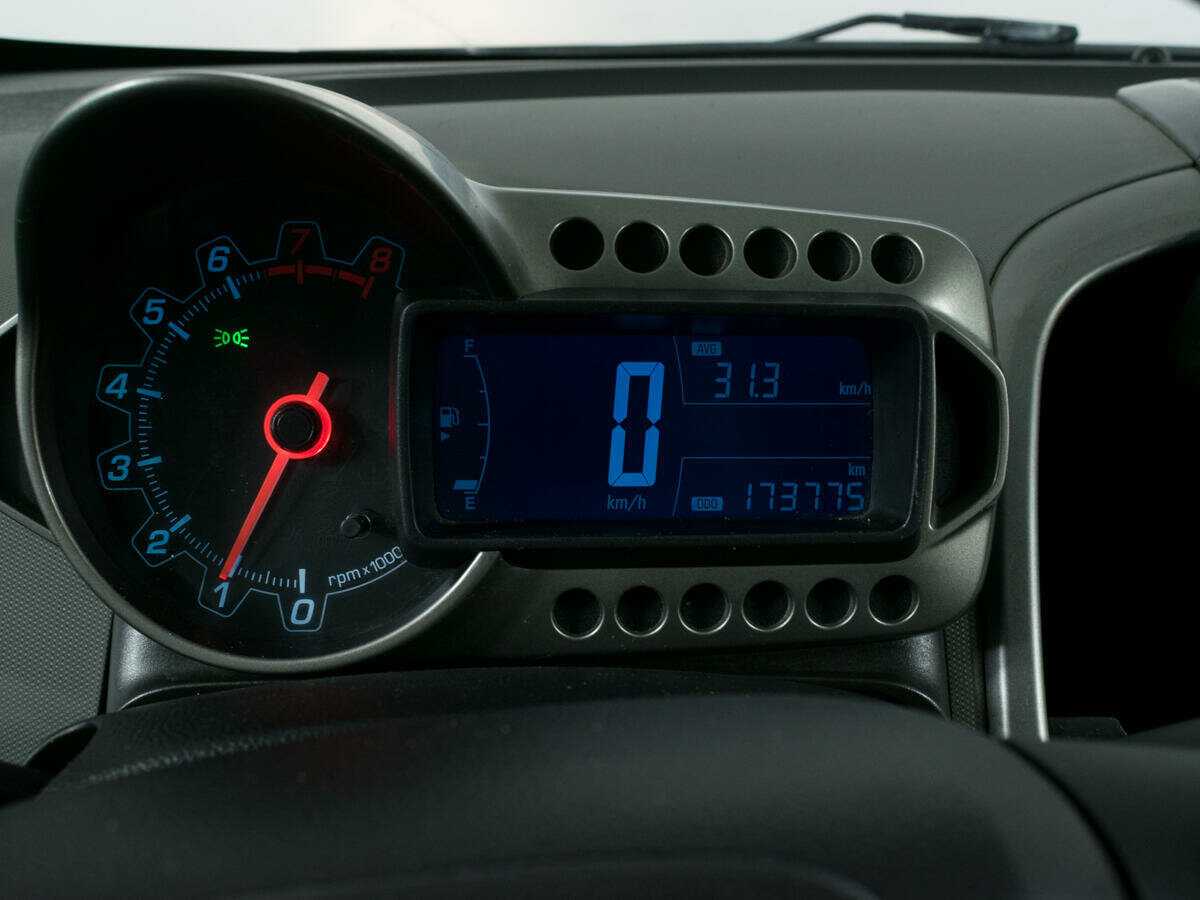 Купить Chevrolet Aveo, 2013, 173 000 км.. Фото: #9