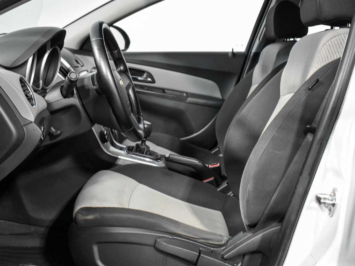 Купить Chevrolet Cruze, 2014, 178 225 км.. Фото: #9