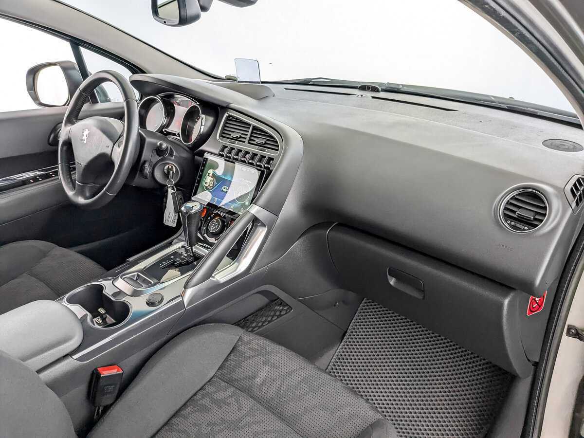 Купить Peugeot 3008, 2012, 152 688 км.. Фото: #10