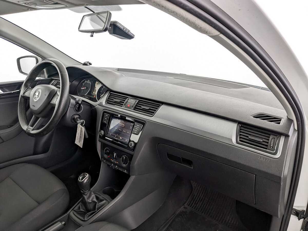 Купить Skoda Rapid, 2017, 177 284 км.. Фото: #10