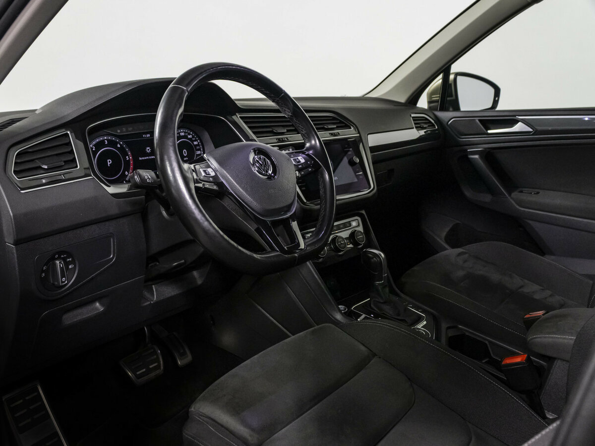 Купить Volkswagen Tiguan, 2018, 131 218 км.. Фото: #8