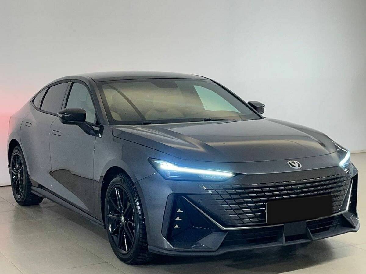 Купить Changan UNI-V, 2023, 31 233 км.. Посмотреть фото