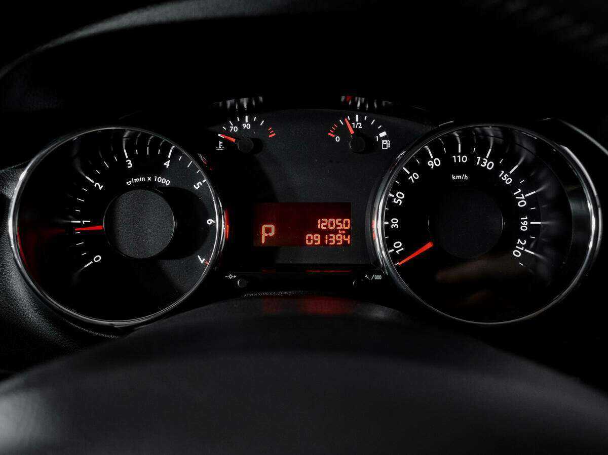 Купить Peugeot 3008, 2014, 92 580 км.. Фото: #10