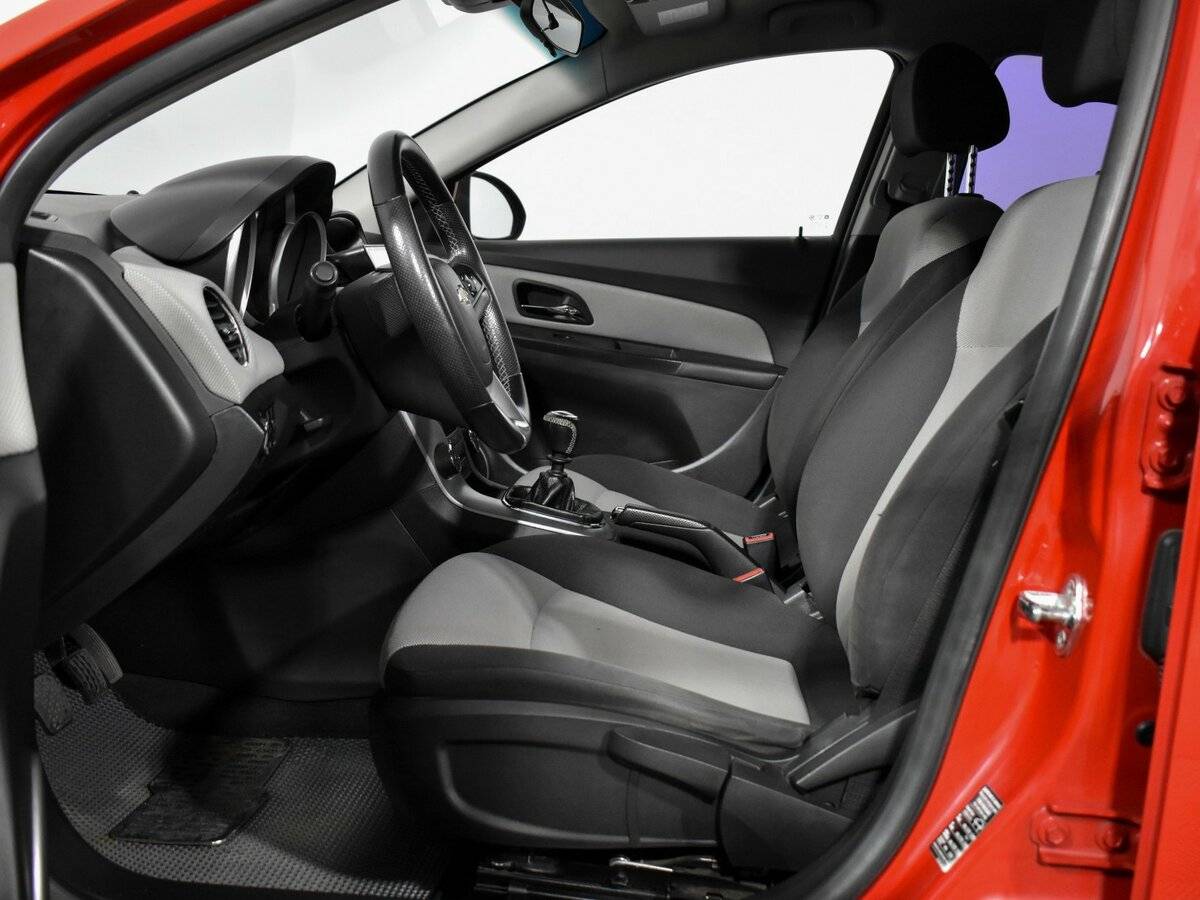 Купить Chevrolet Cruze, 2012, 168 512 км.. Фото: #9