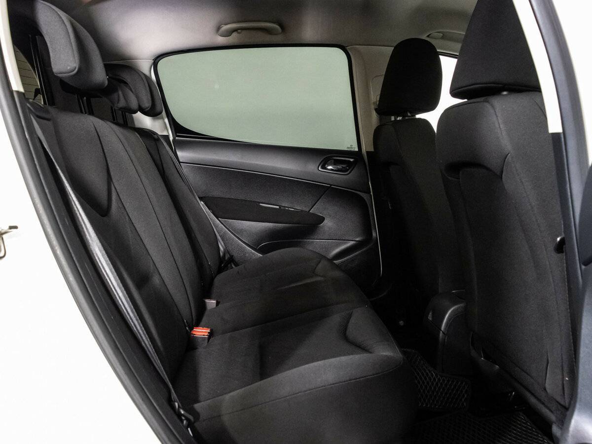 Купить Peugeot 308, 2012, 131 351 км.. Фото: #11