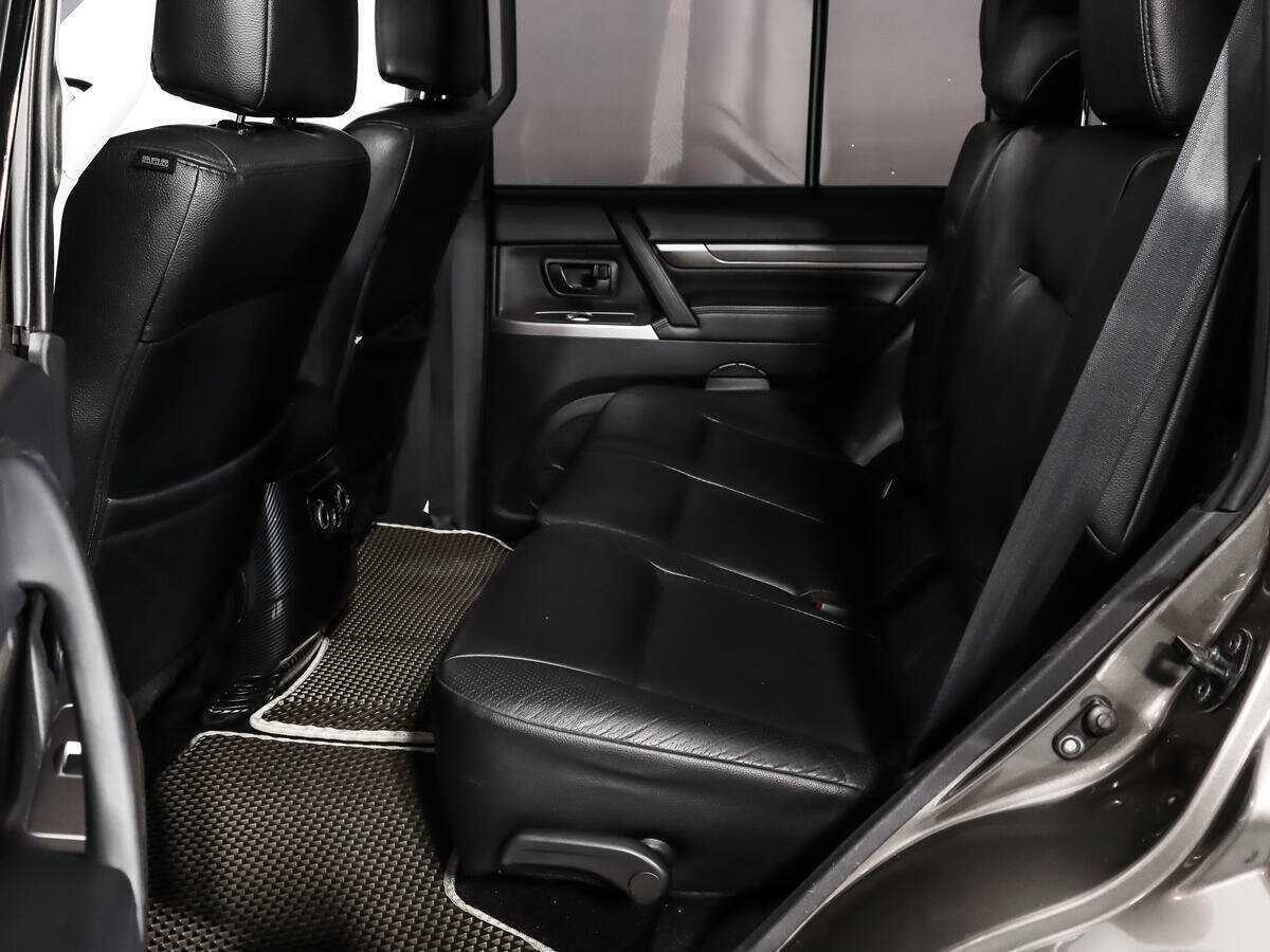 Купить Mitsubishi Pajero, 2013, 132 452 км.. Фото: #10