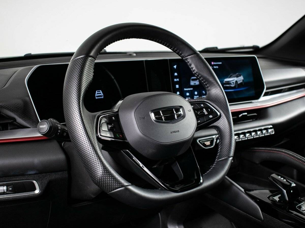 Купить Geely Coolray, 2023, 32 000 км.. Фото: #11