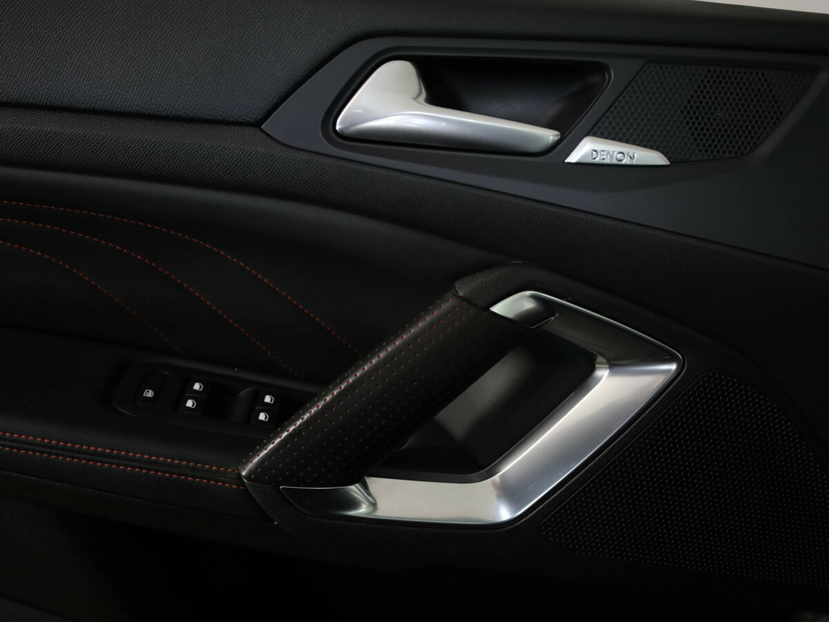 Купить Peugeot 308, 2019, 147 759 км.. Фото: #17