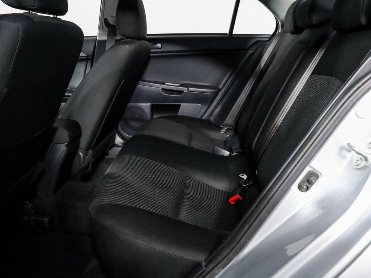 Купить Mitsubishi Lancer, 2014, 100 100 км.. Фото: #8