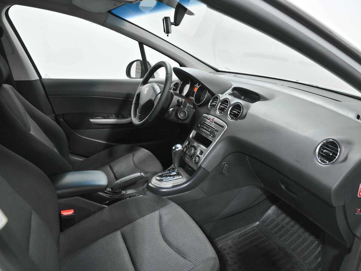 Купить Peugeot 408, 2012, 182 095 км.. Фото: #4