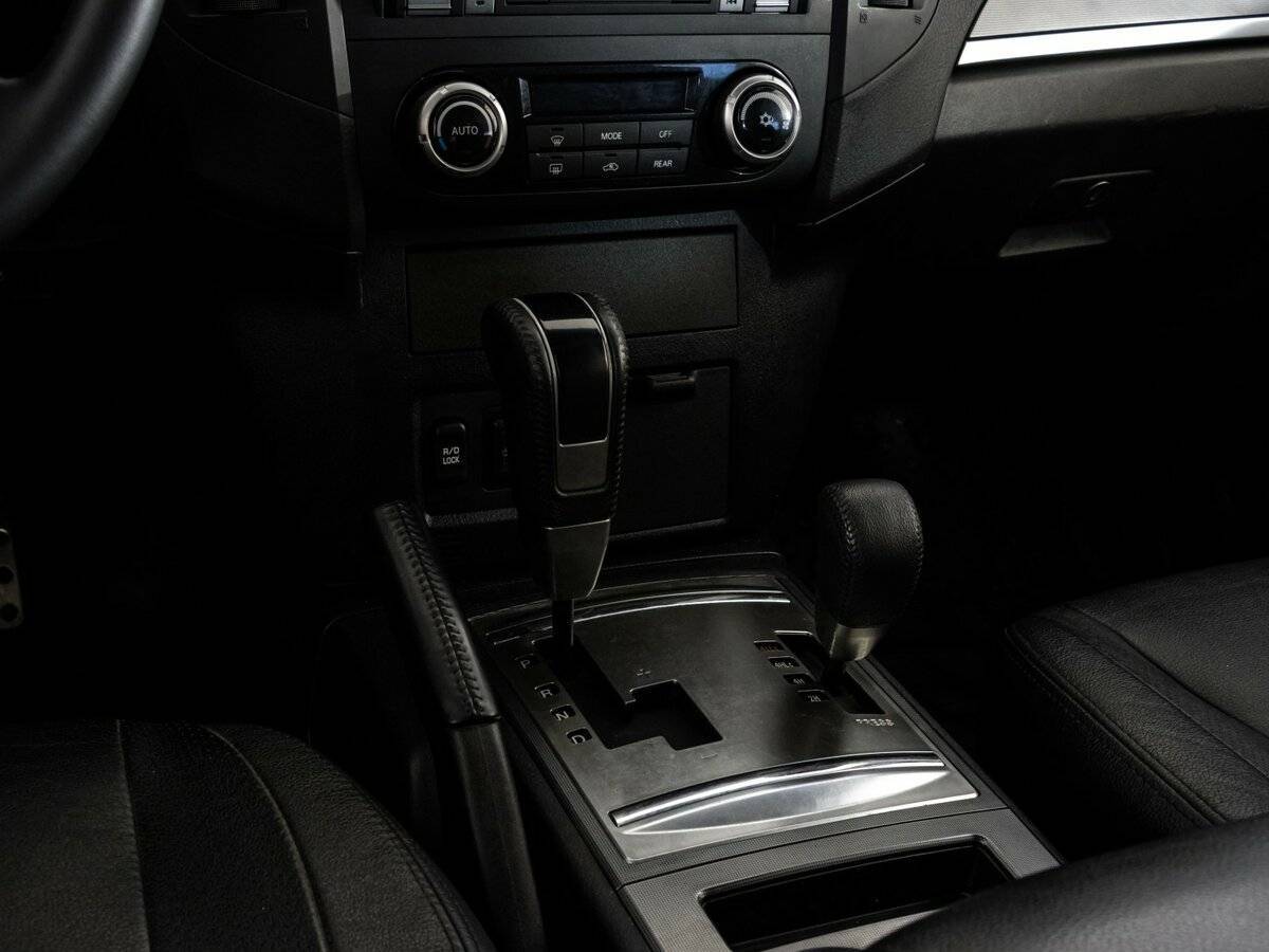 Купить Mitsubishi Pajero, 2012, 206 007 км.. Фото: #9