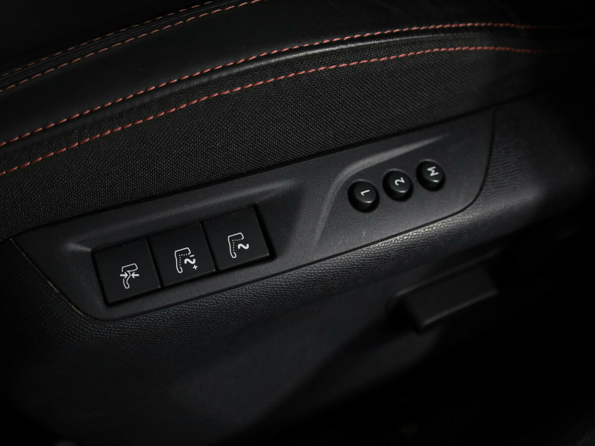 Купить Peugeot 308, 2019, 147 759 км.. Фото: #15