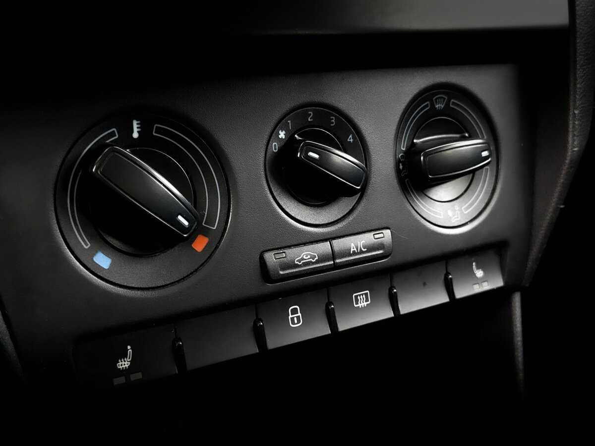 Купить Skoda Rapid, 2017, 182 550 км.. Фото: #24