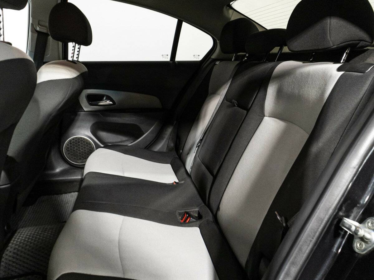 Купить Chevrolet Cruze, 2013, 173 987 км.. Фото: #9
