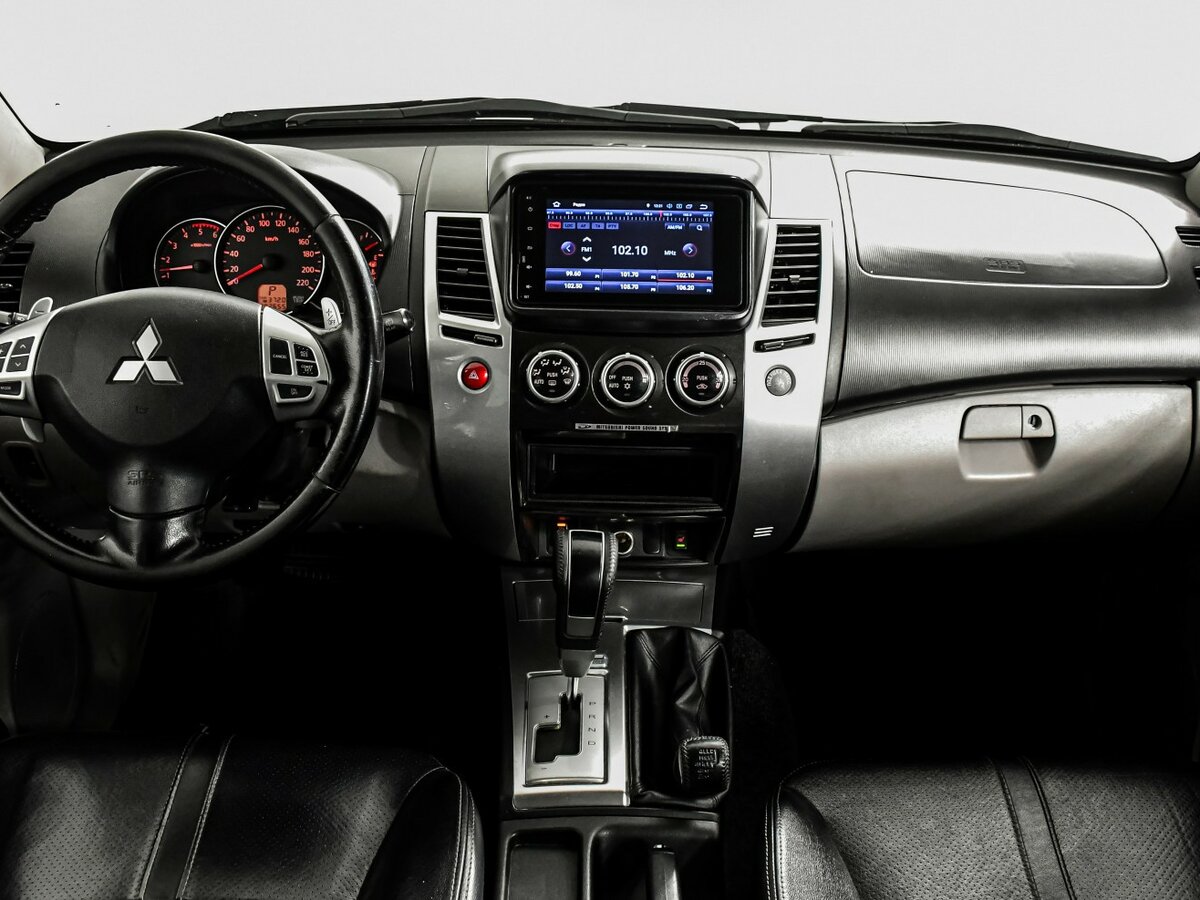 Купить Mitsubishi Pajero Sport, 2013, 292 653 км.. Фото: #8