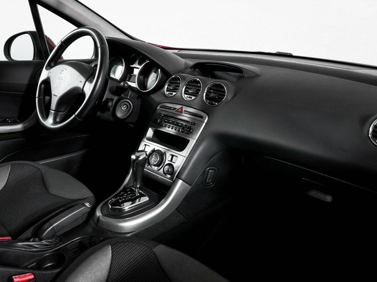 Купить Peugeot 308, 2012, 103 187 км.. Фото: #8